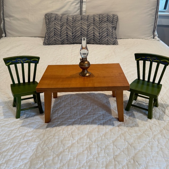 angelina ballerina american girl Kitchen table and chairs - Picture 1 of 5